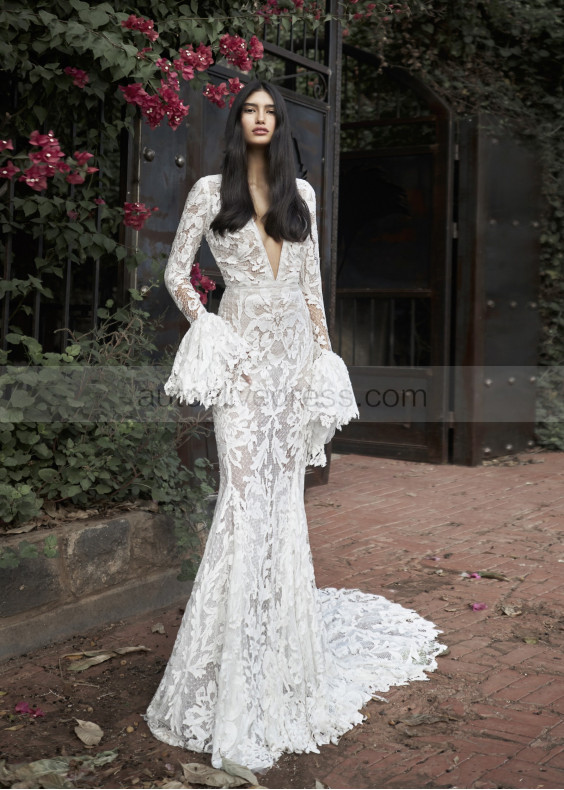 Long Sleeves Ivory Lace Tulle Bohemian Wedding Dress